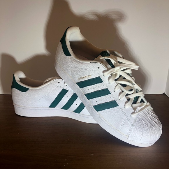 mens tennis shoes size 11